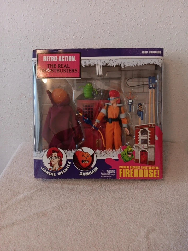 Retro Action Real Ghostbusters Janine Melnitz & Samhain Figure Set