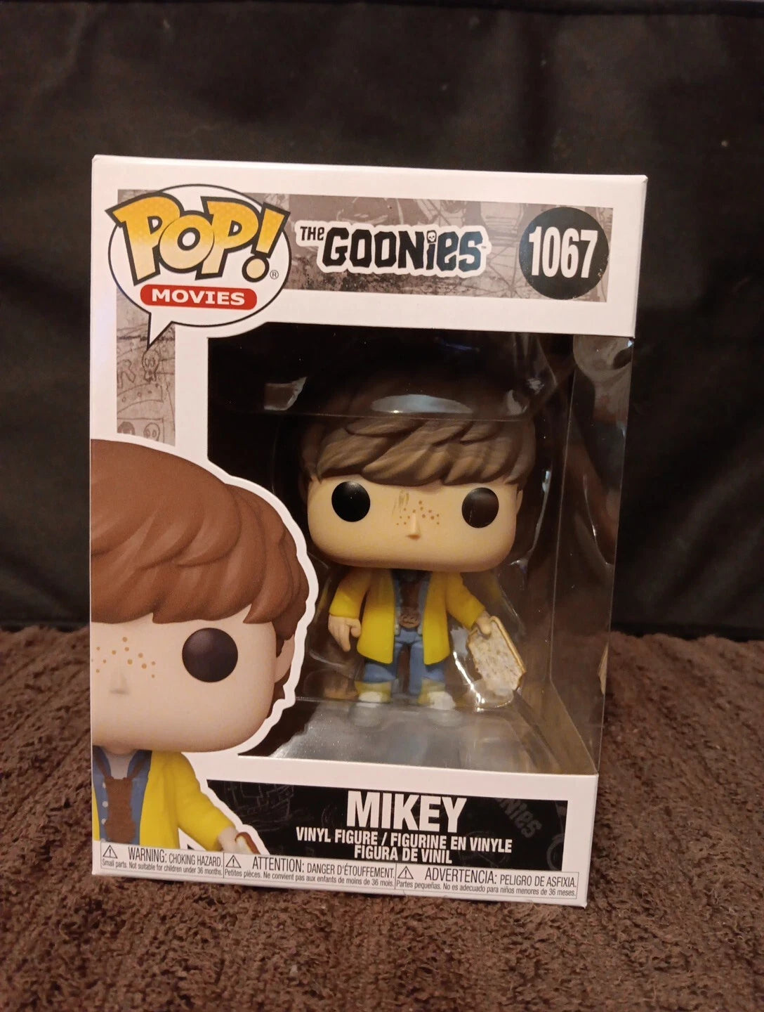 Funko Pop! Vinyl: The Goonies - Mikey #1067 Vinyl Figure + Protector