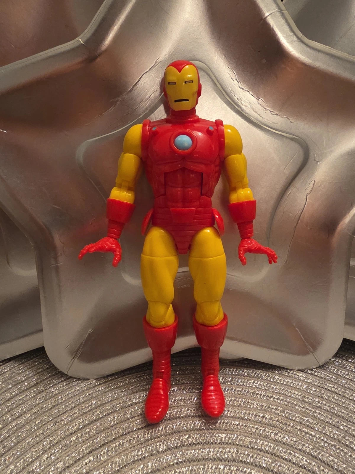 Hasbro Marvel Legends Secret Wars Retro Iron Man 6" Figure