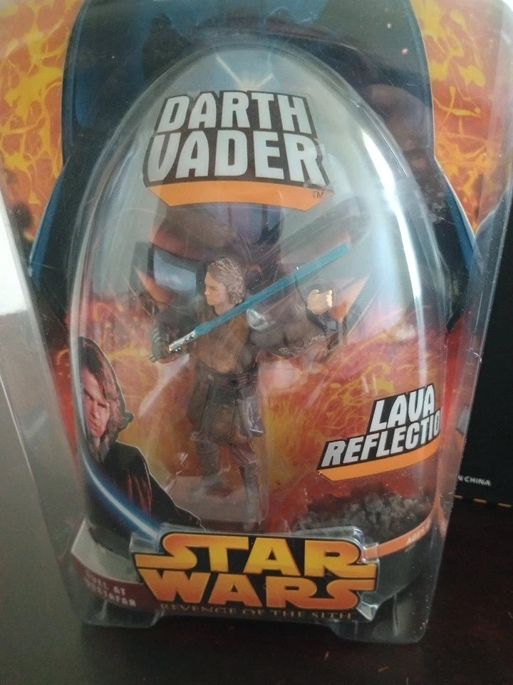 Darth Vader Lava Reflection Star Wars Duel at Mustafar Action Figure Box Damage