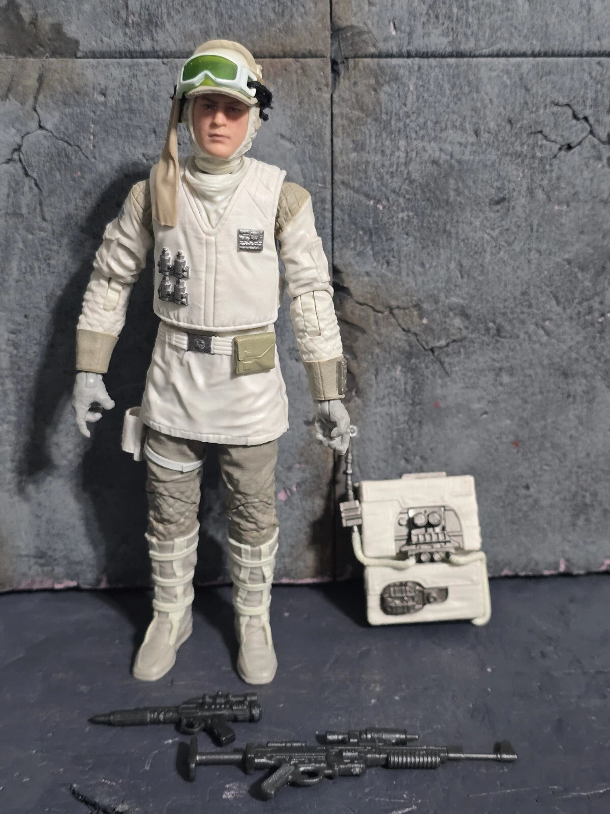 STAR WARS 40TH BLACK SERIES REBEL SOLDIER HOTH 6" LOOSE