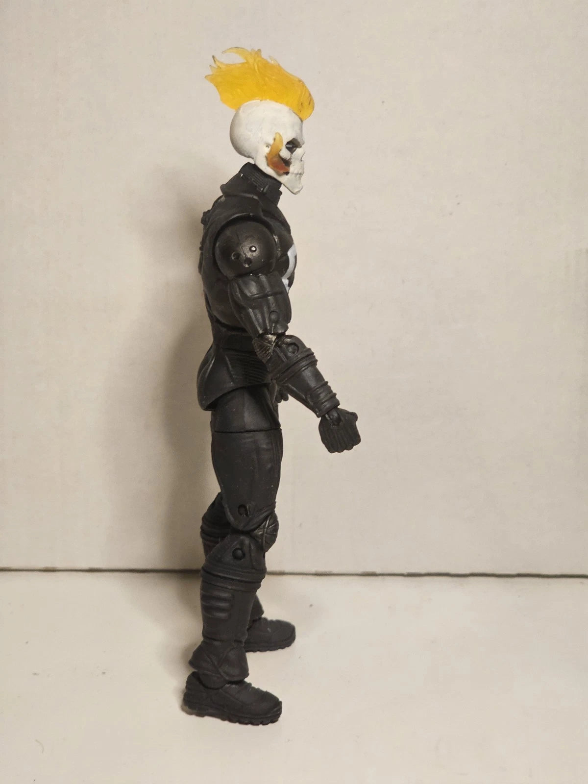 Custom MARVEL LEGENDS robbie reyes GHOST RIDER hellcharger driver AVENGERS