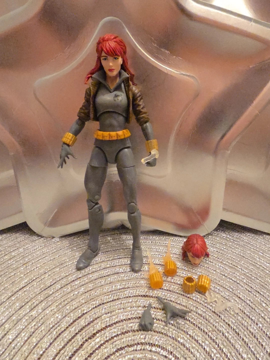 Marvel Legends Black Widow 6” Grey Suit Walmart Exclusive Custom/Kitbash