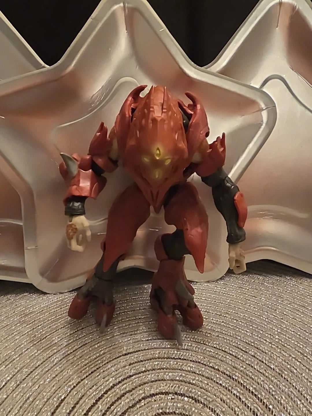 Mattel - Halo Universe Wave 1 - Elite Zealot - Alpha Crawler Armor