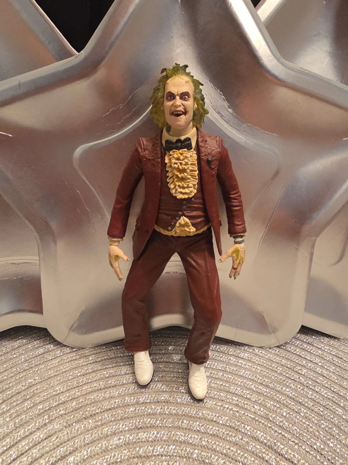 Beetlejuice Red Tuxedo Neca Action Figure