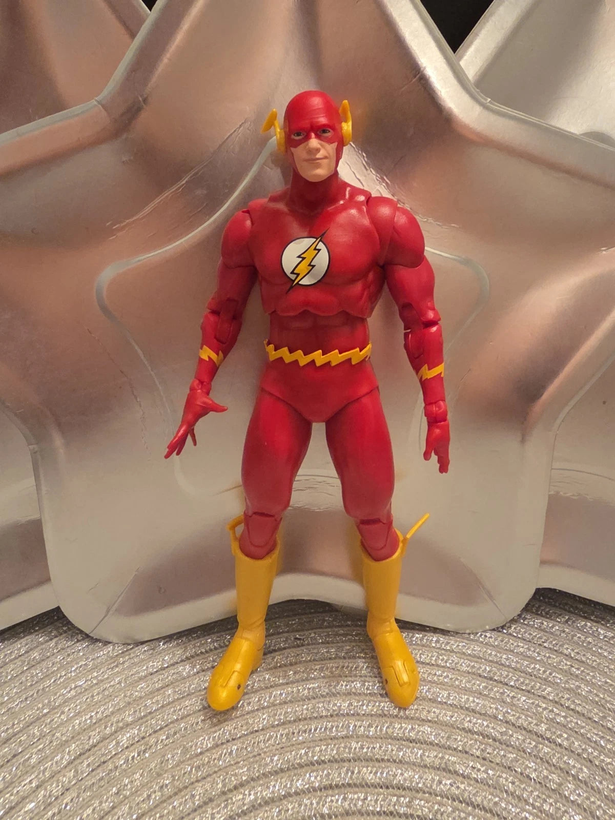 McFarlane DC Multiverse The Flash Gold Label Flashpoint Action Figure Loose
