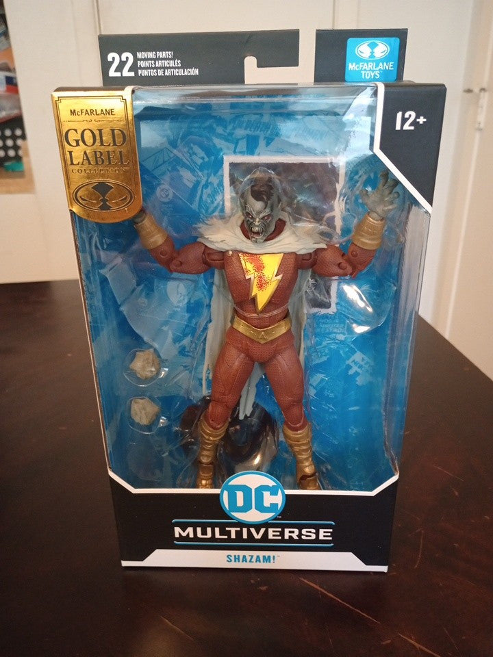 McFarlane DC Multiverse Gold Label DC Vs Vampires “Vampire Shazam”