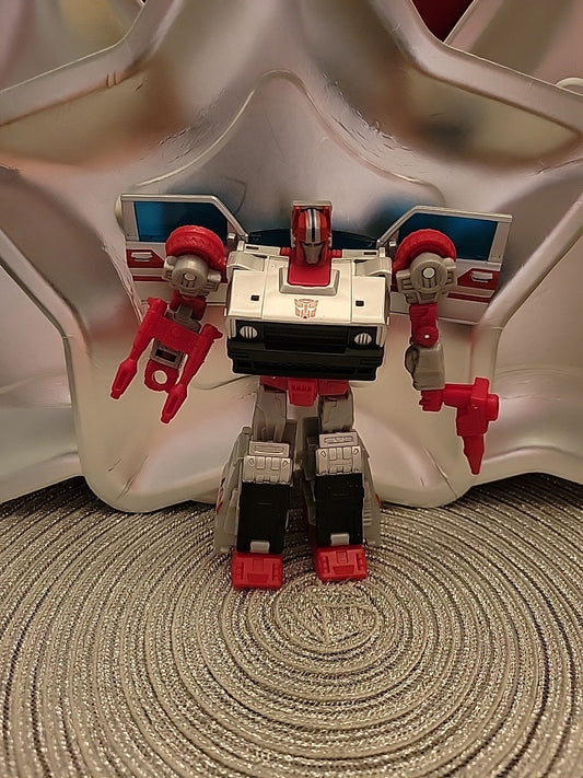 Transformers Legacy Evolution Crosscut Figure Deluxe Class Hasbro Tomy