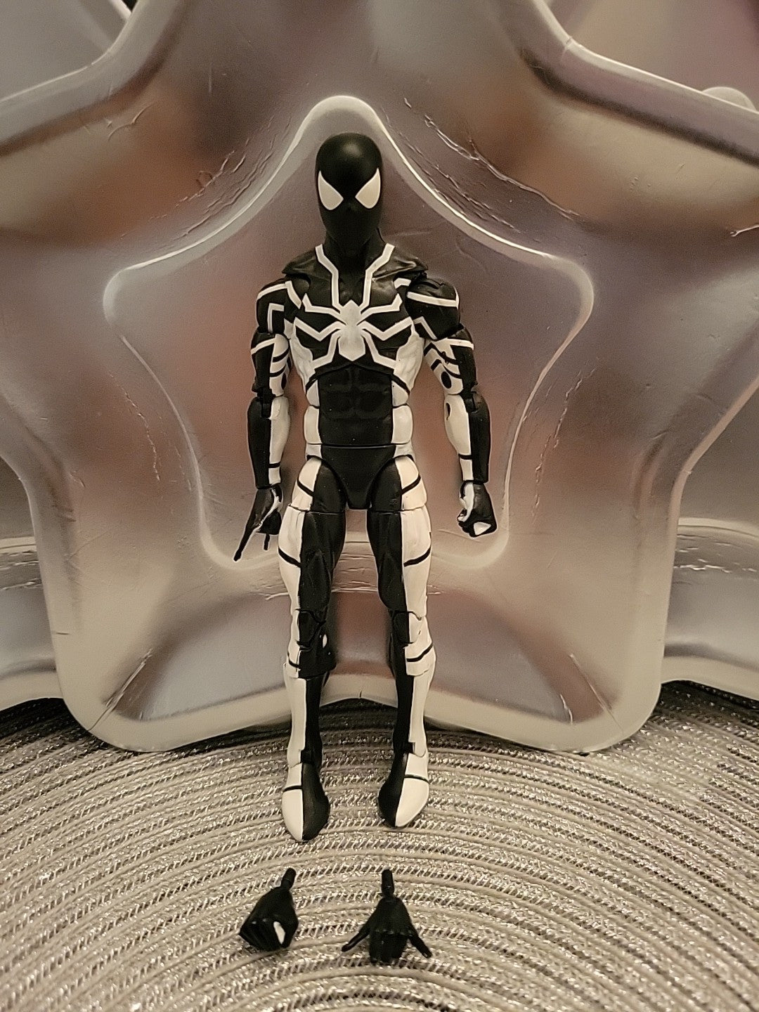 Marvel Legends Future Foundation Spider-Man Stealth 6" Scale Action Figure 60th