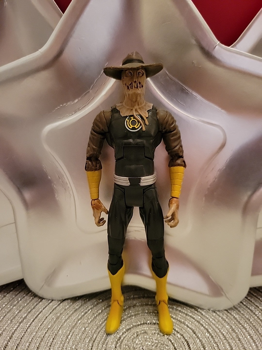 DC UNIVERSE CLASSICS YELLOW LANTERN SCARECROW
