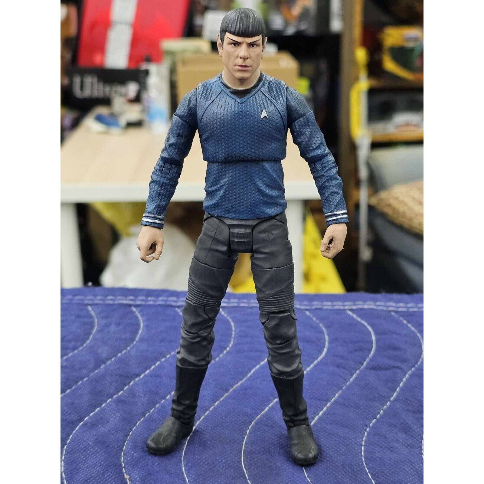 Star Trek 6” Mr. Spock Zachary Qunito Diamond Select Toys 2009 Movie